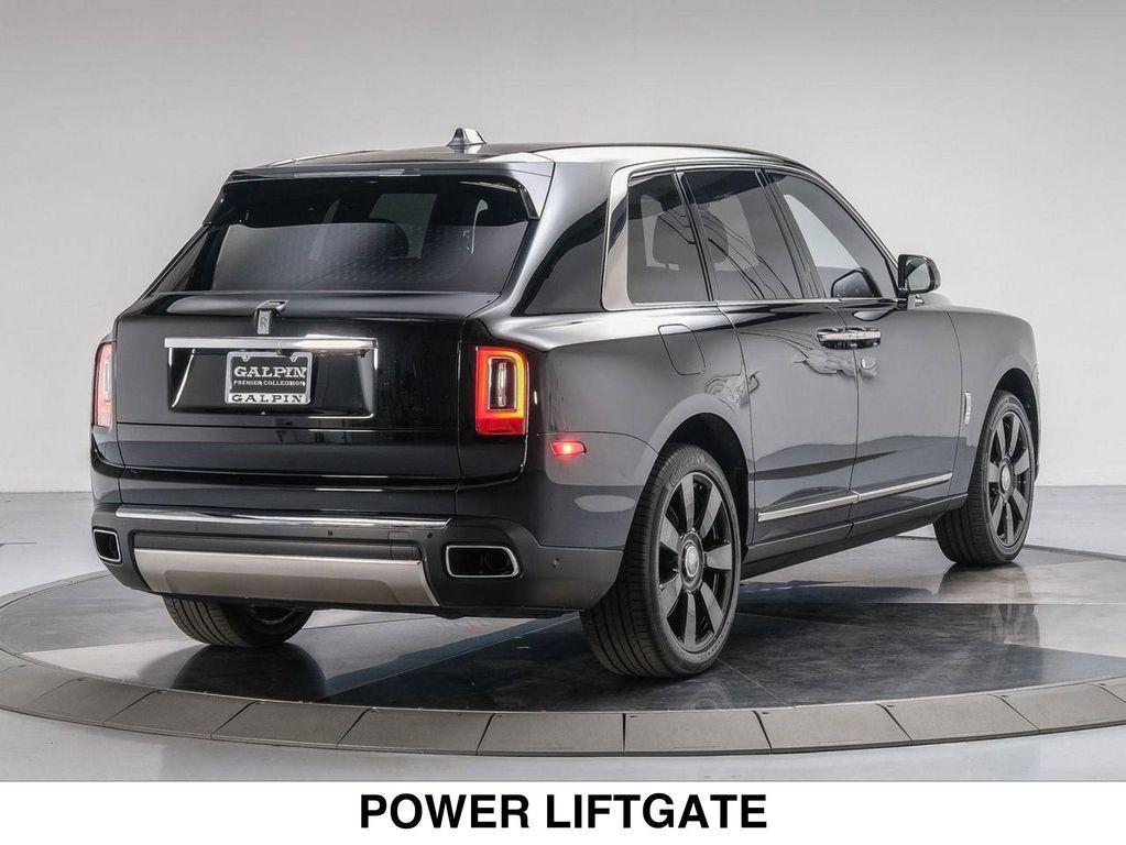 used 2019 Rolls-Royce Cullinan car, priced at $235,722