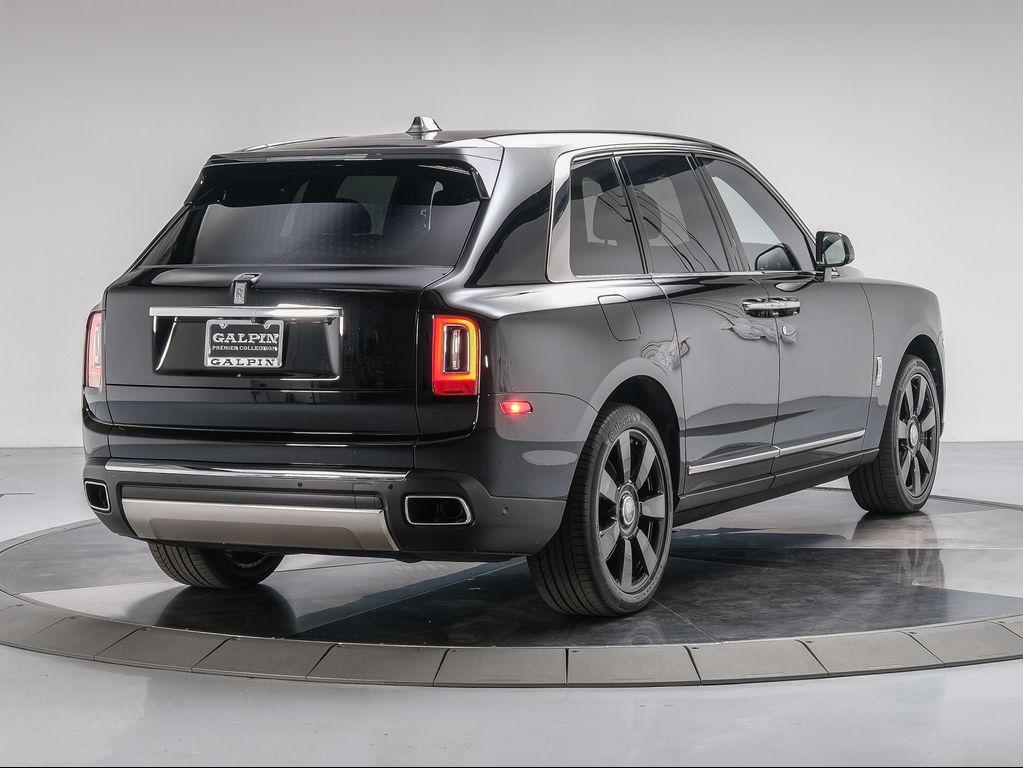 used 2019 Rolls-Royce Cullinan car, priced at $234,927
