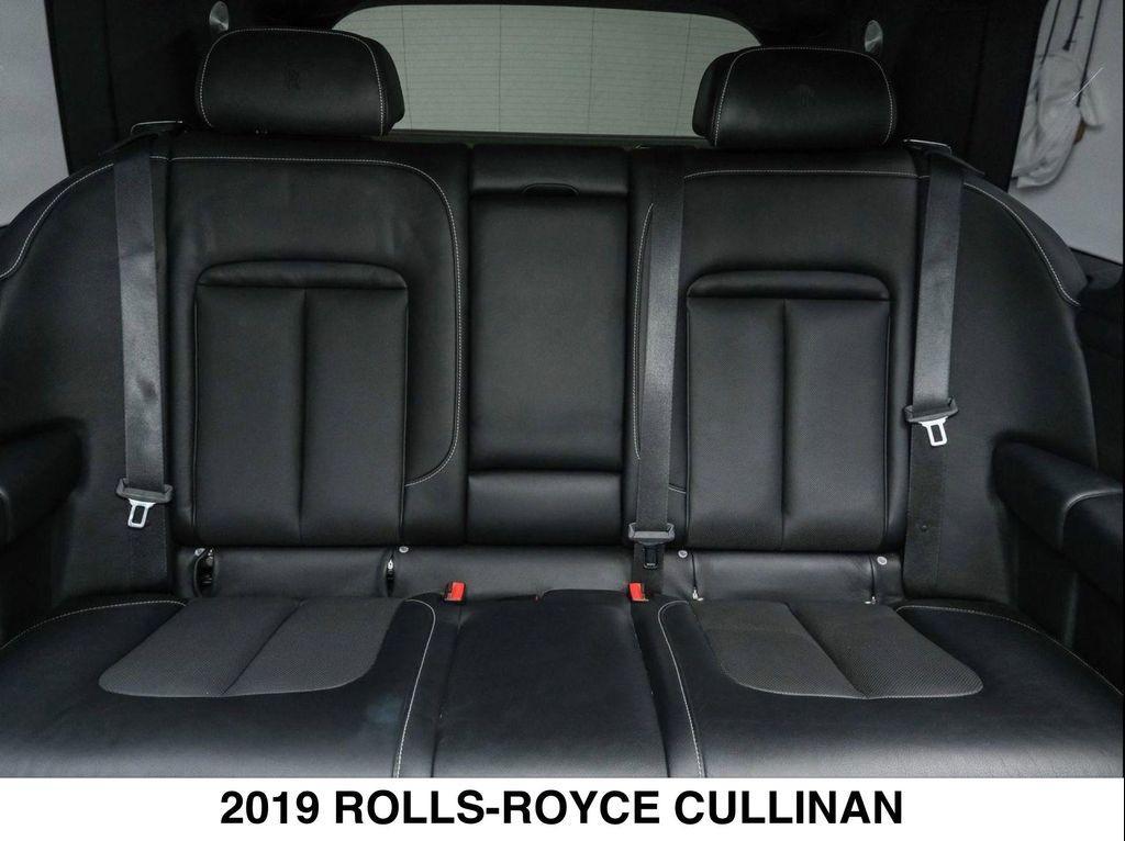 used 2019 Rolls-Royce Cullinan car, priced at $235,722