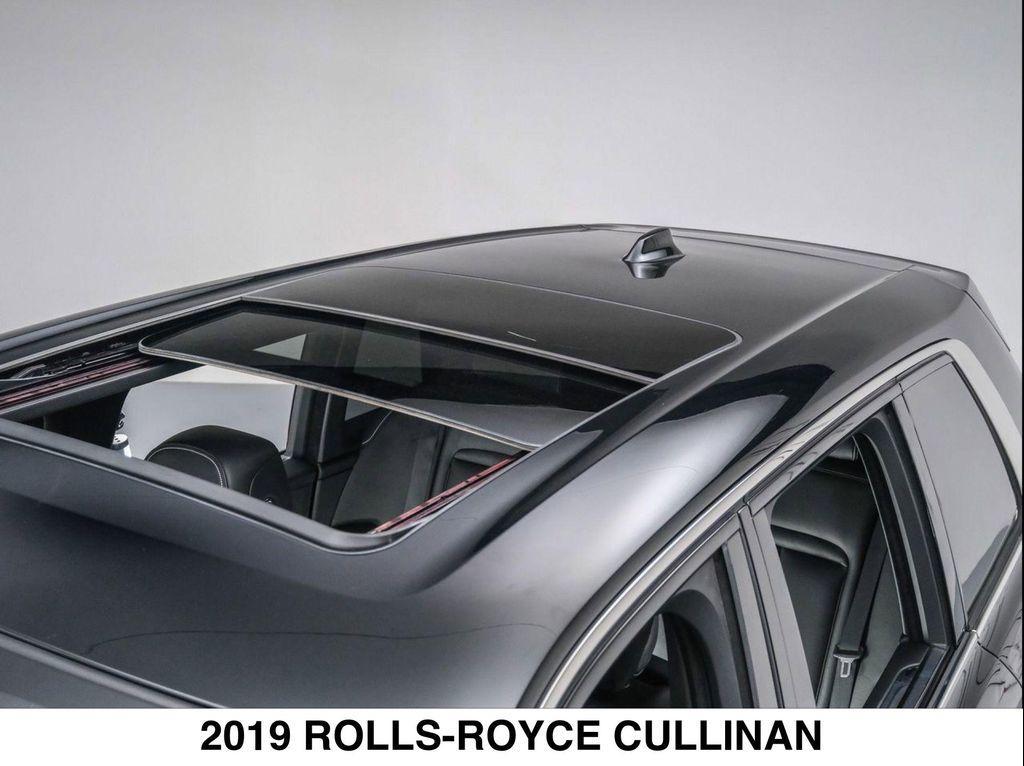 used 2019 Rolls-Royce Cullinan car, priced at $235,722