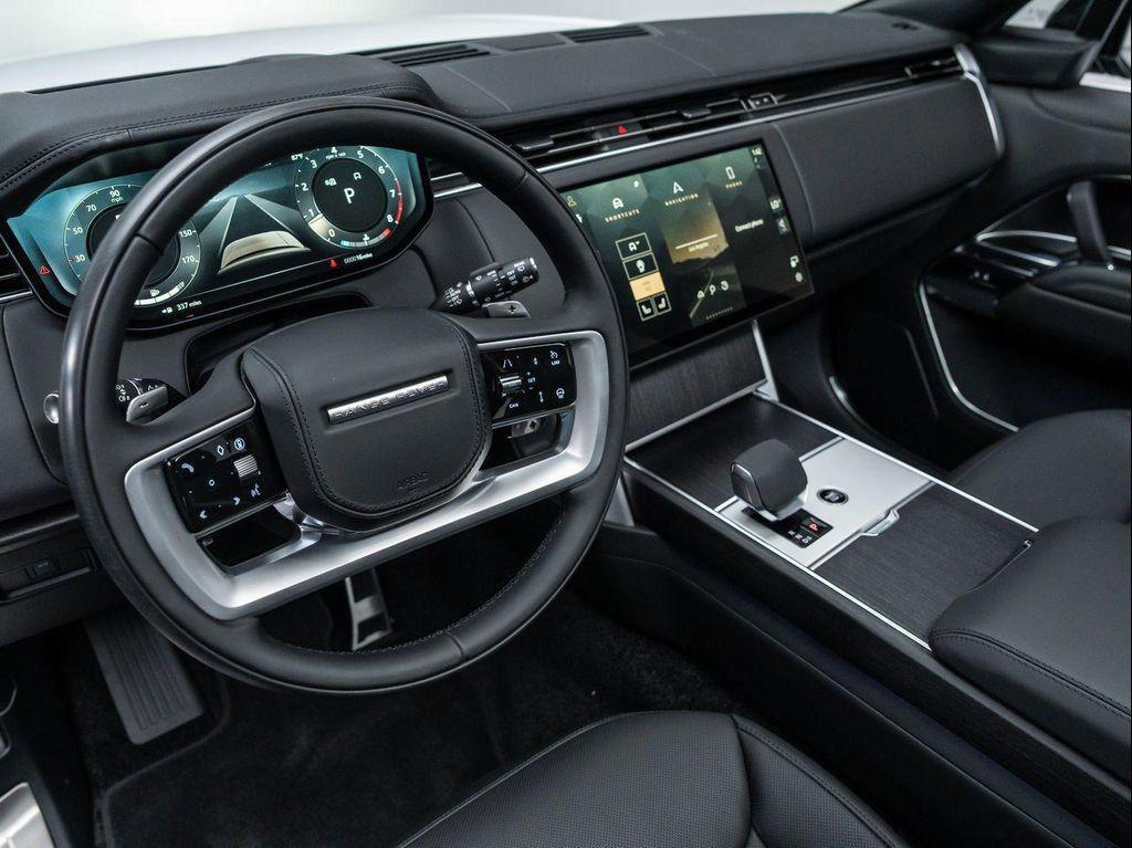 new 2025 Land Rover Range Rover car