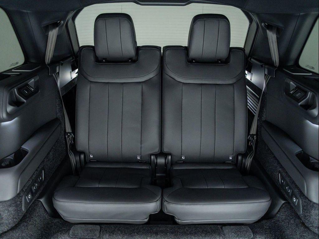 new 2025 Land Rover Range Rover car