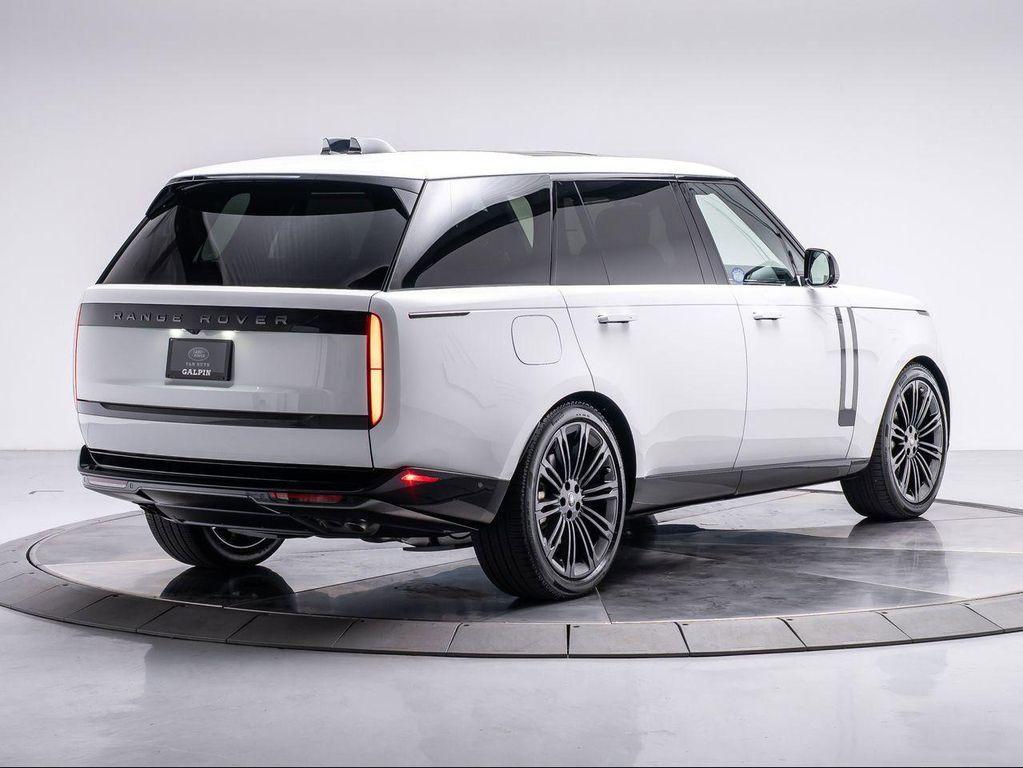 new 2025 Land Rover Range Rover car