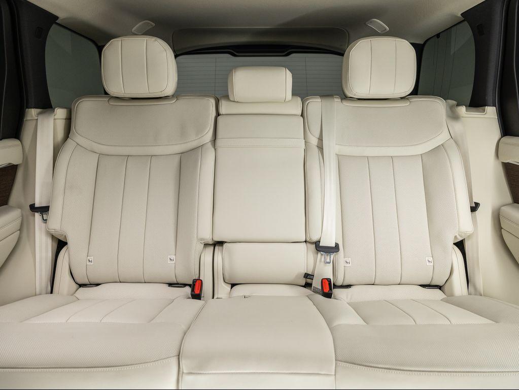 new 2025 Land Rover Range Rover car
