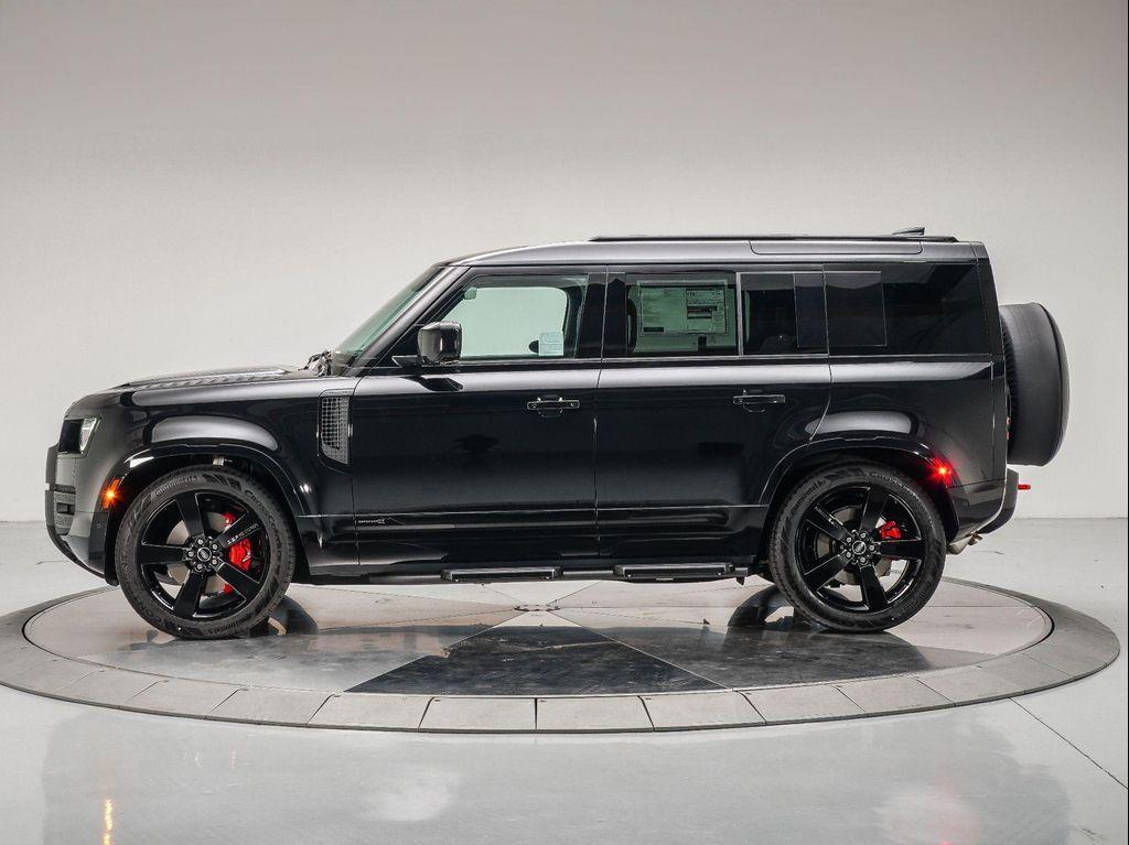 new 2025 Land Rover Defender car