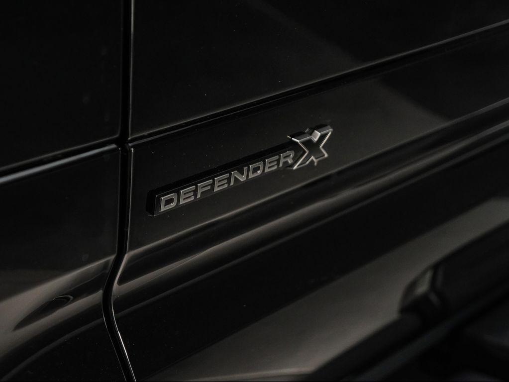 new 2025 Land Rover Defender car