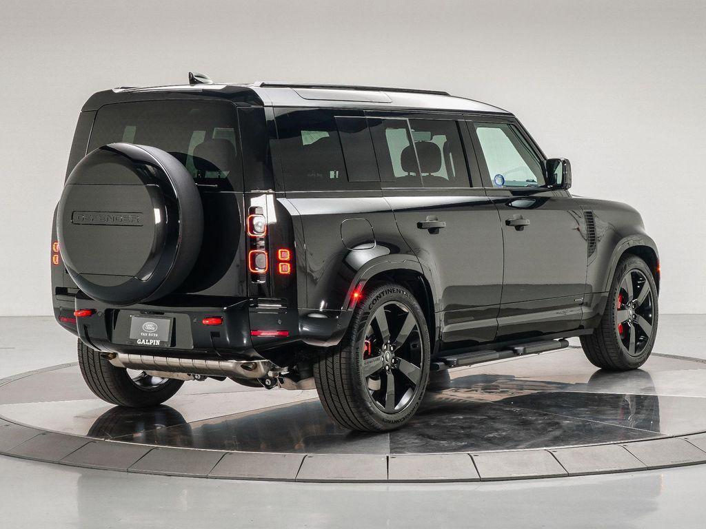 new 2025 Land Rover Defender car