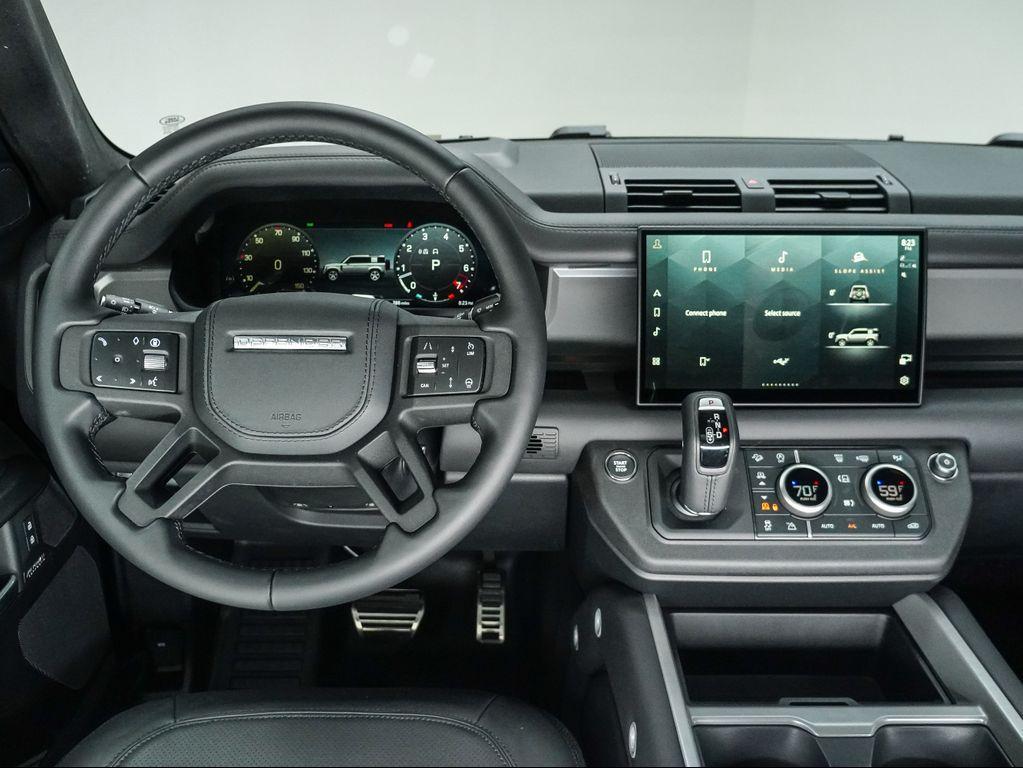 new 2025 Land Rover Defender car