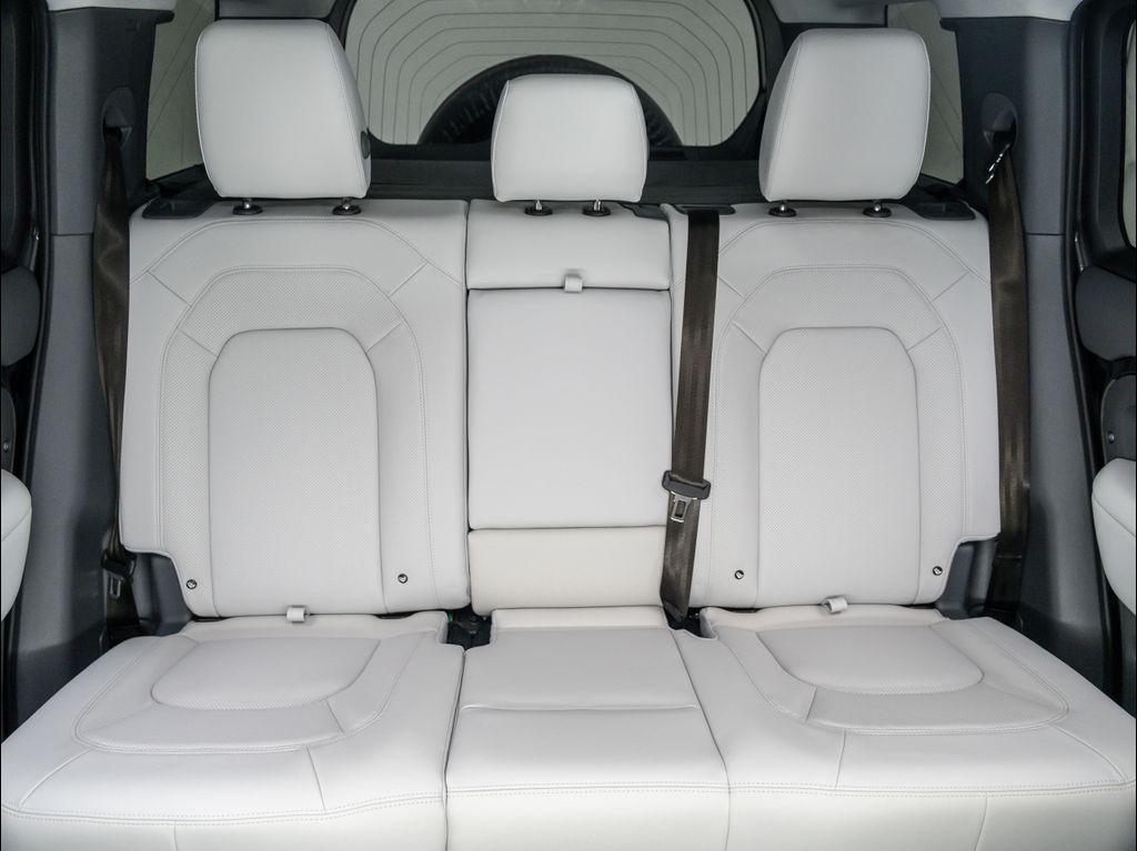 new 2025 Land Rover Defender car