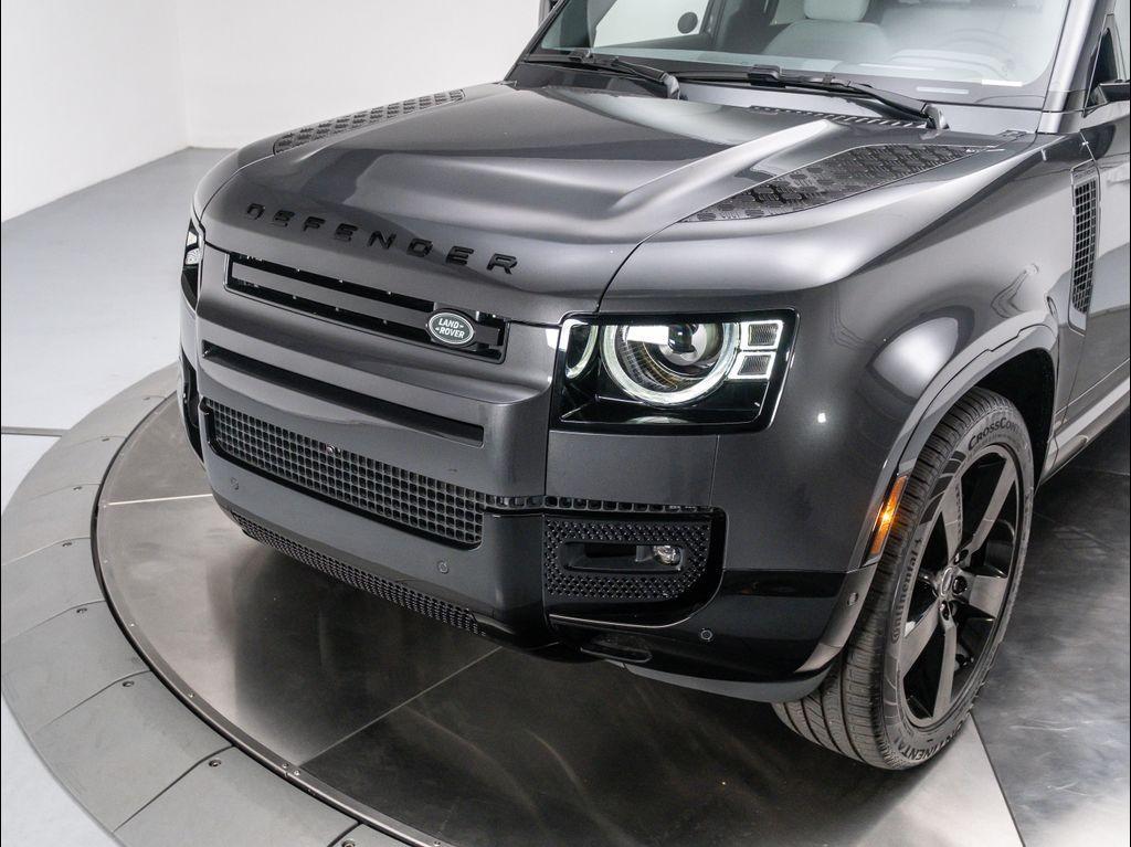 new 2025 Land Rover Defender car