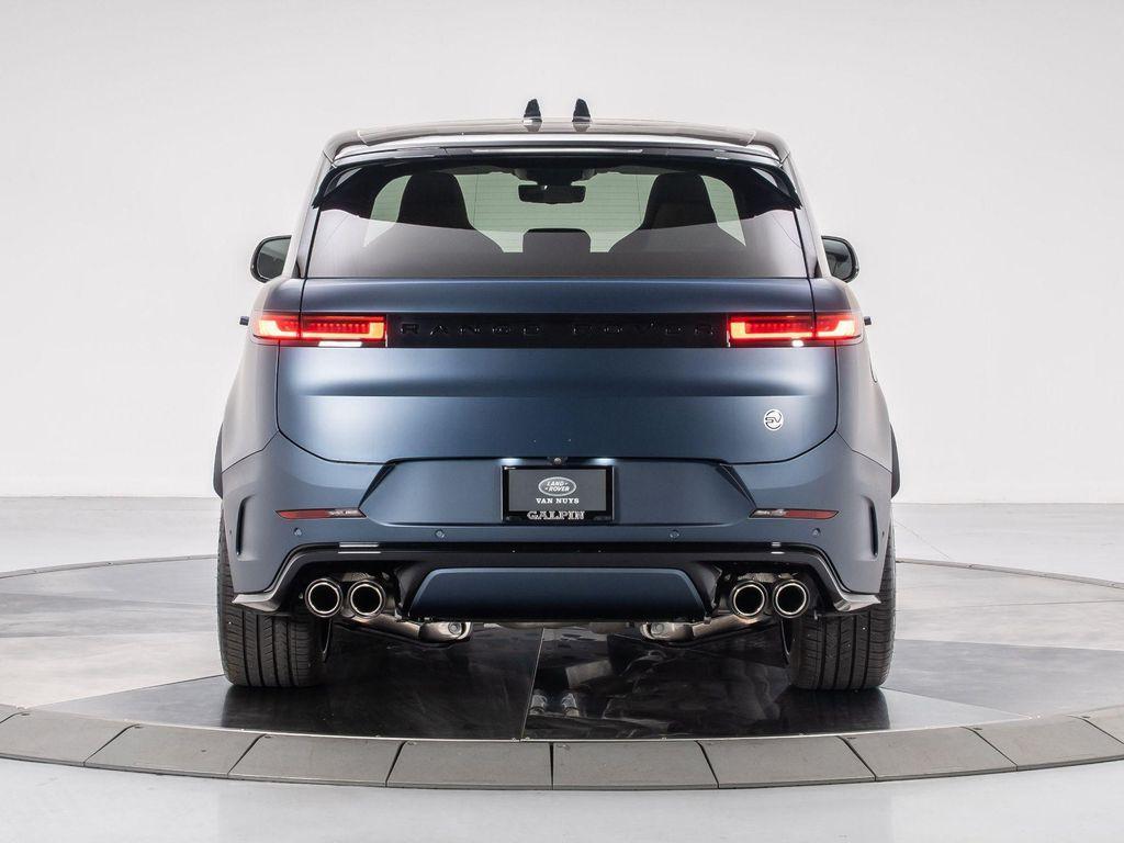 new 2025 Land Rover Range Rover Sport car
