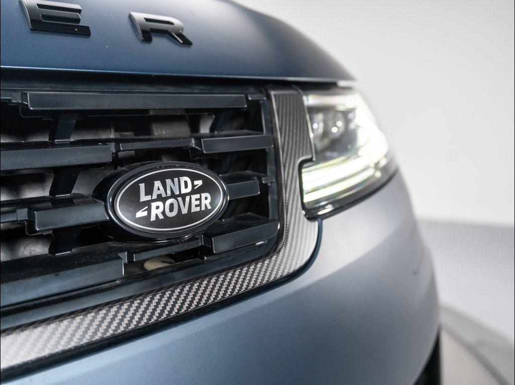 new 2025 Land Rover Range Rover Sport car