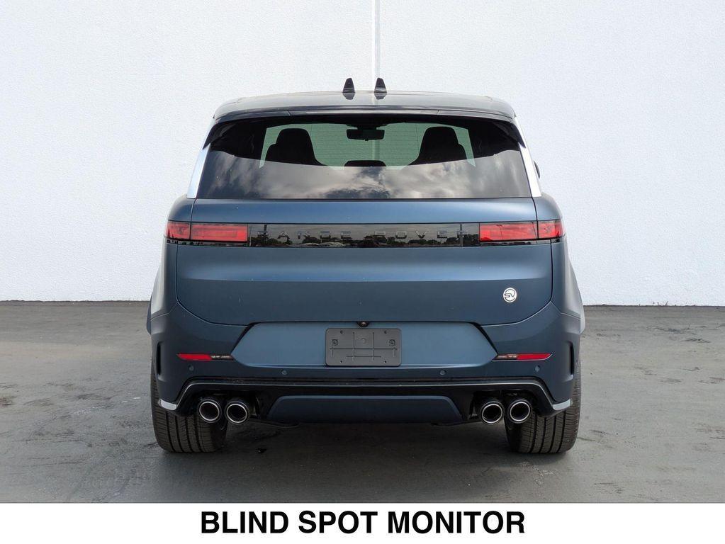 new 2025 Land Rover Range Rover Sport car