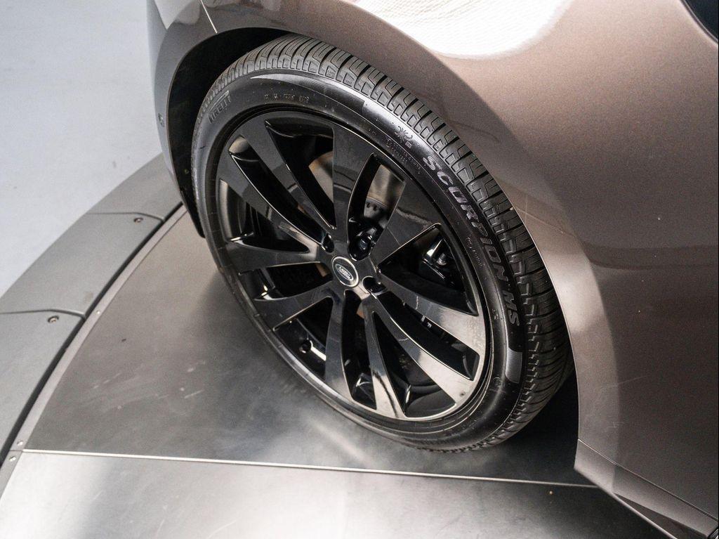 new 2025 Land Rover Range Rover Sport car