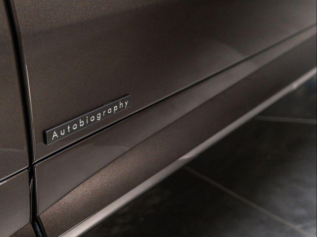 new 2025 Land Rover Range Rover Sport car