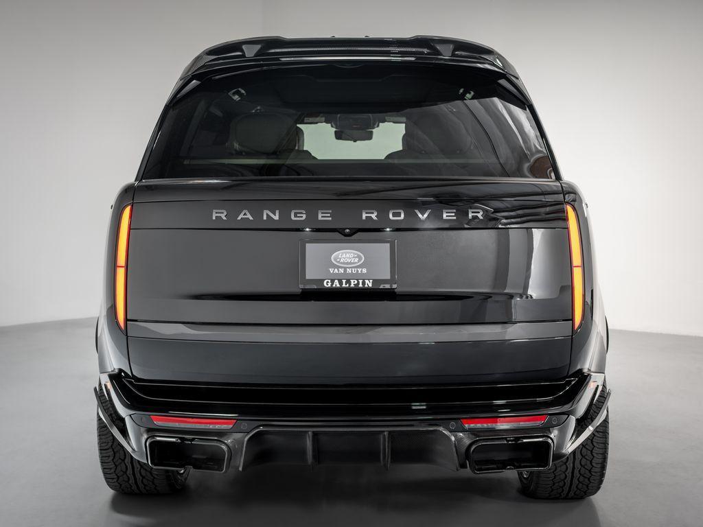 new 2025 Land Rover Range Rover car