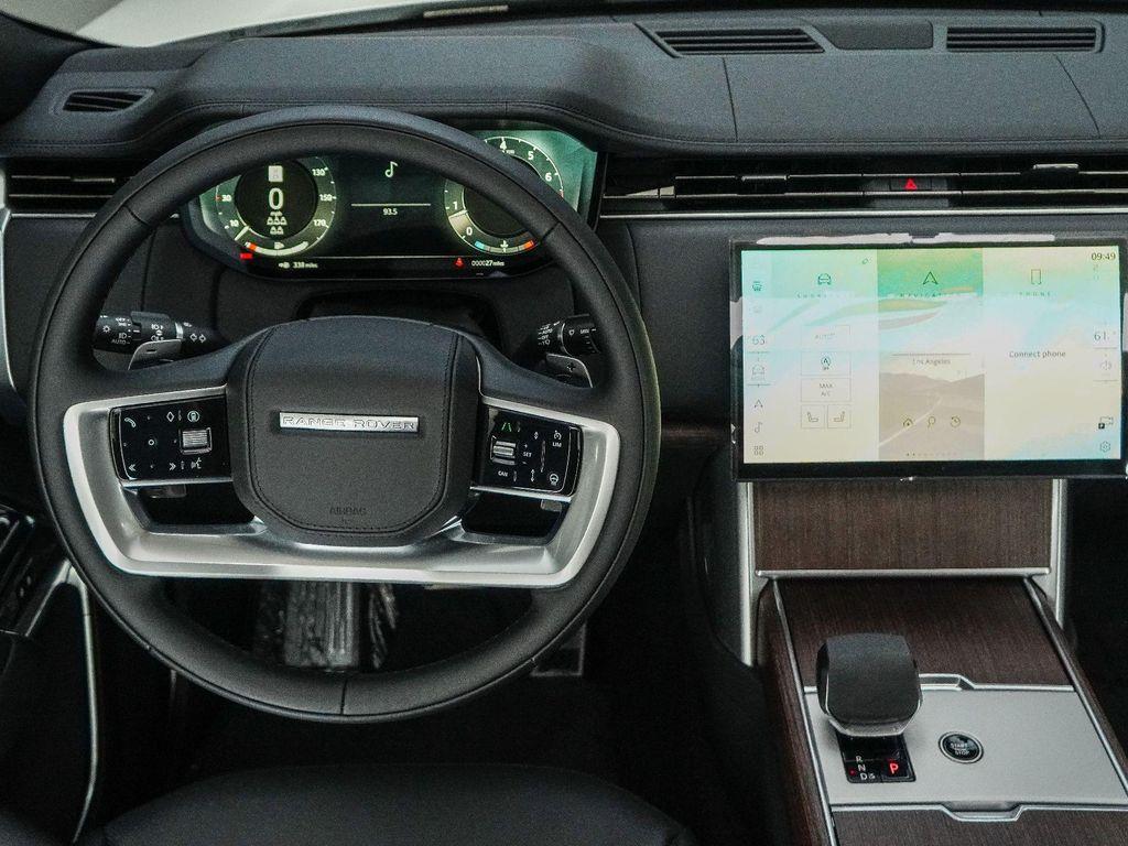 new 2025 Land Rover Range Rover car