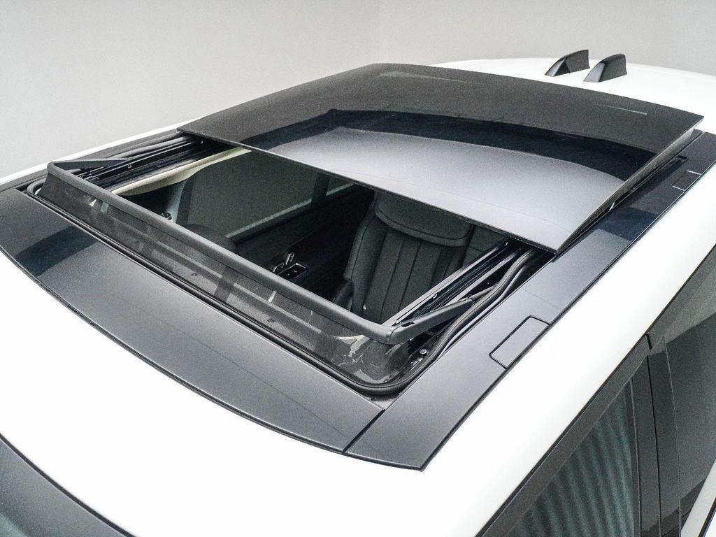 new 2025 Land Rover Range Rover car