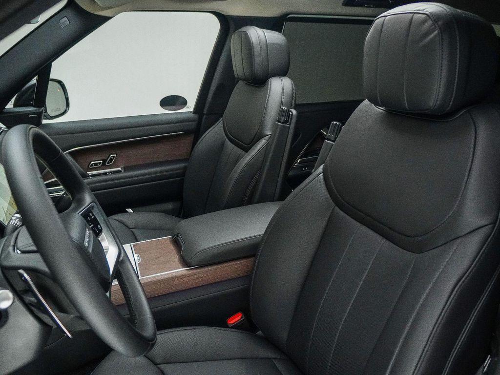 new 2025 Land Rover Range Rover car