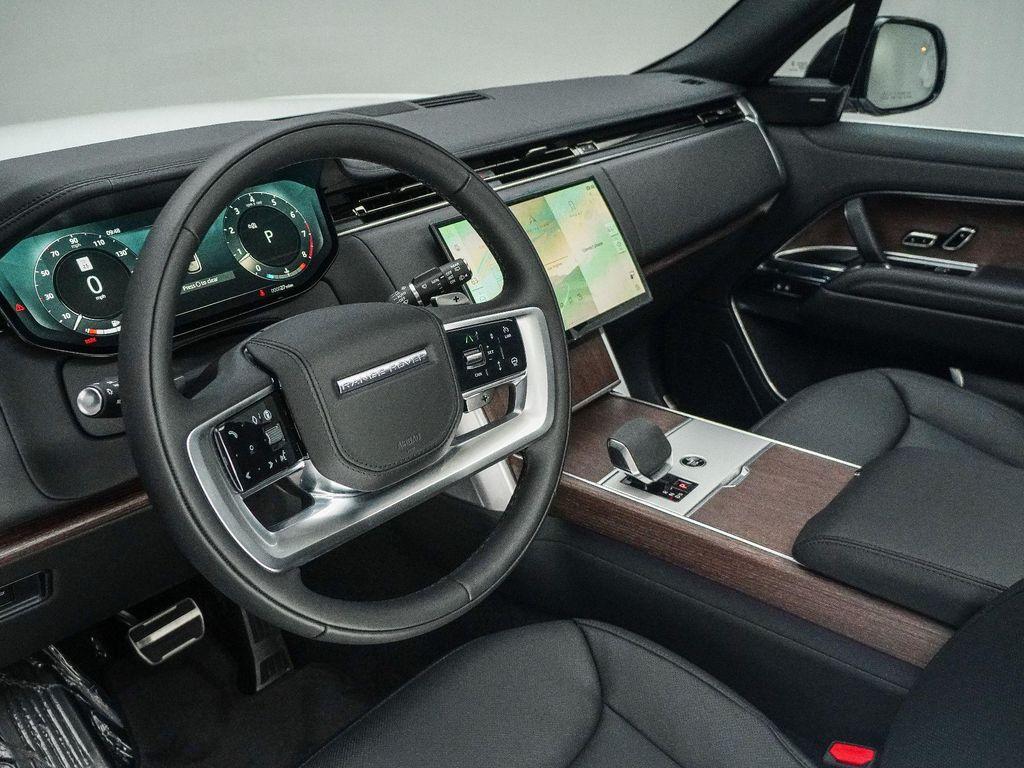 new 2025 Land Rover Range Rover car