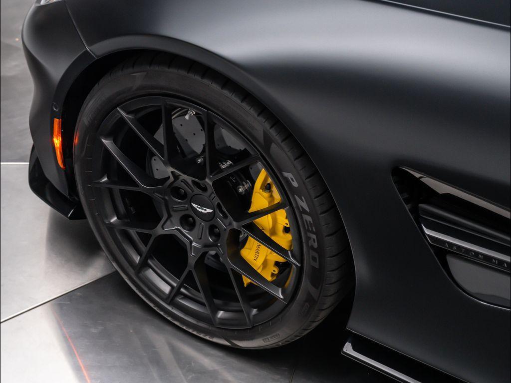 new 2025 Aston Martin Vanquish car, priced at $530,000