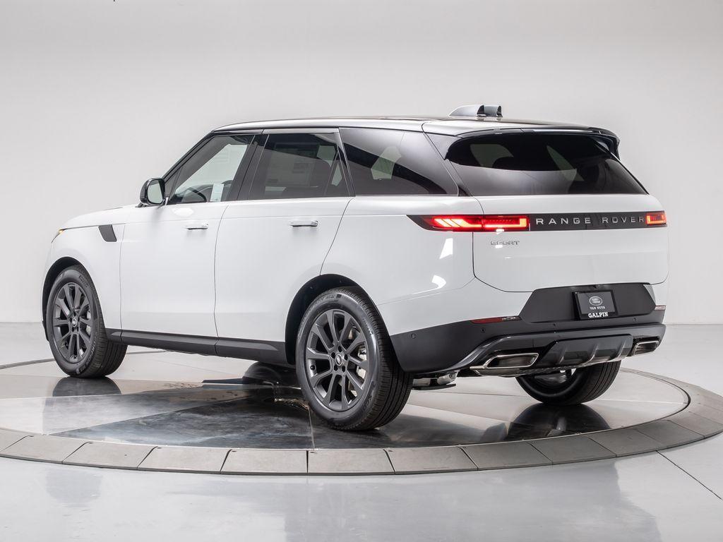 new 2025 Land Rover Range Rover Sport car