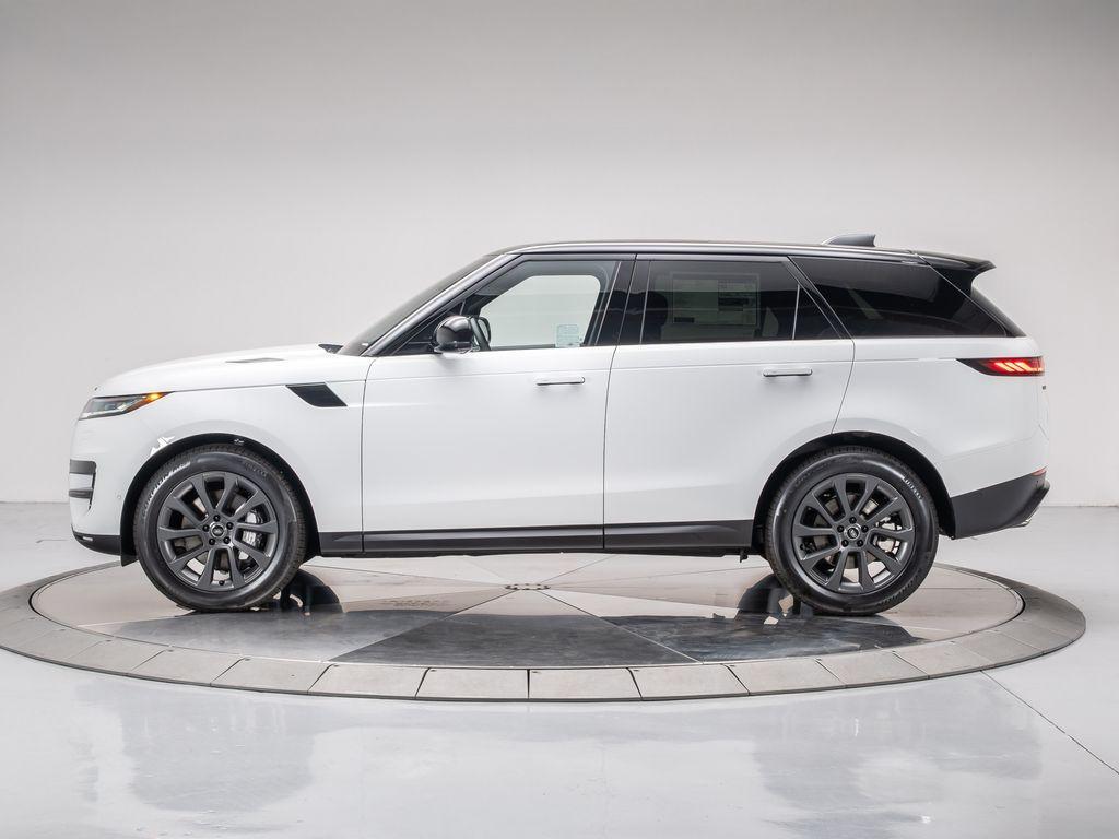 new 2025 Land Rover Range Rover Sport car
