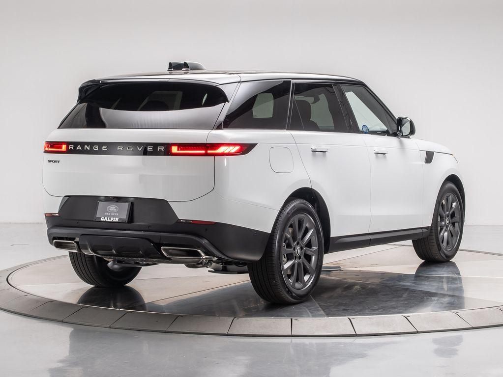 new 2025 Land Rover Range Rover Sport car
