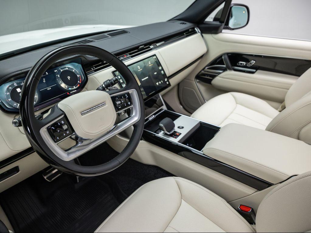 new 2025 Land Rover Range Rover car