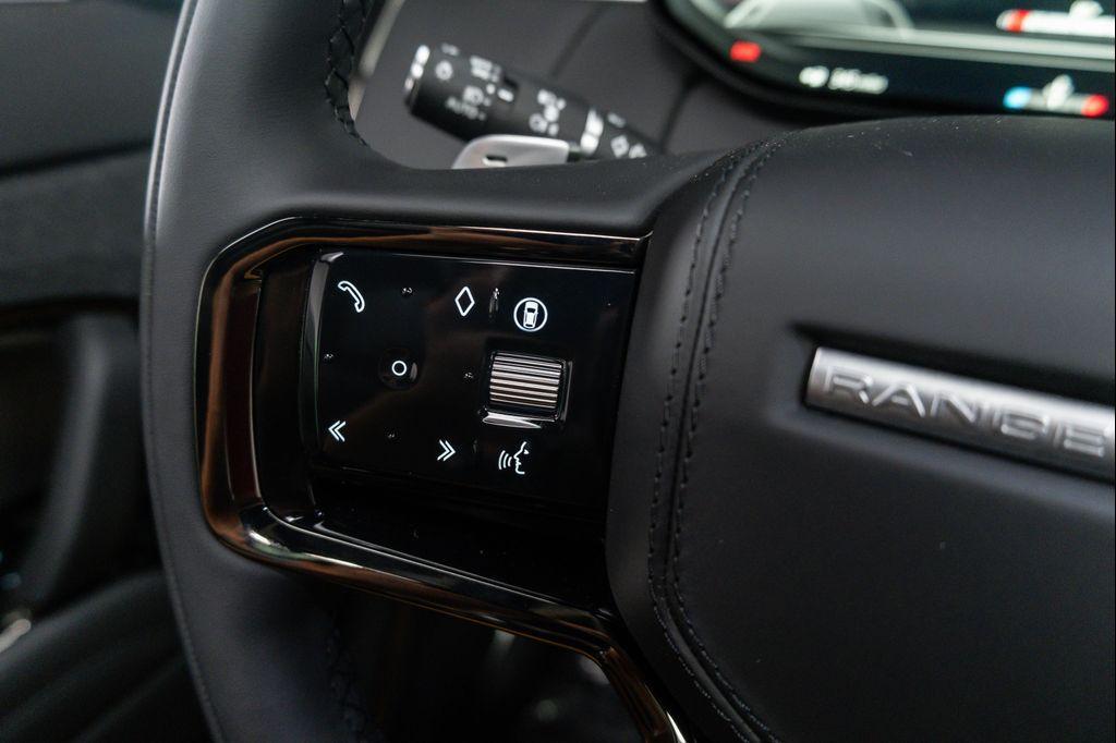 new 2025 Land Rover Range Rover Sport car