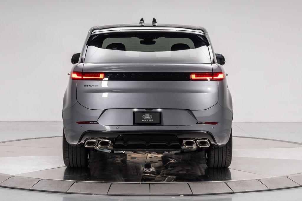 new 2025 Land Rover Range Rover Sport car