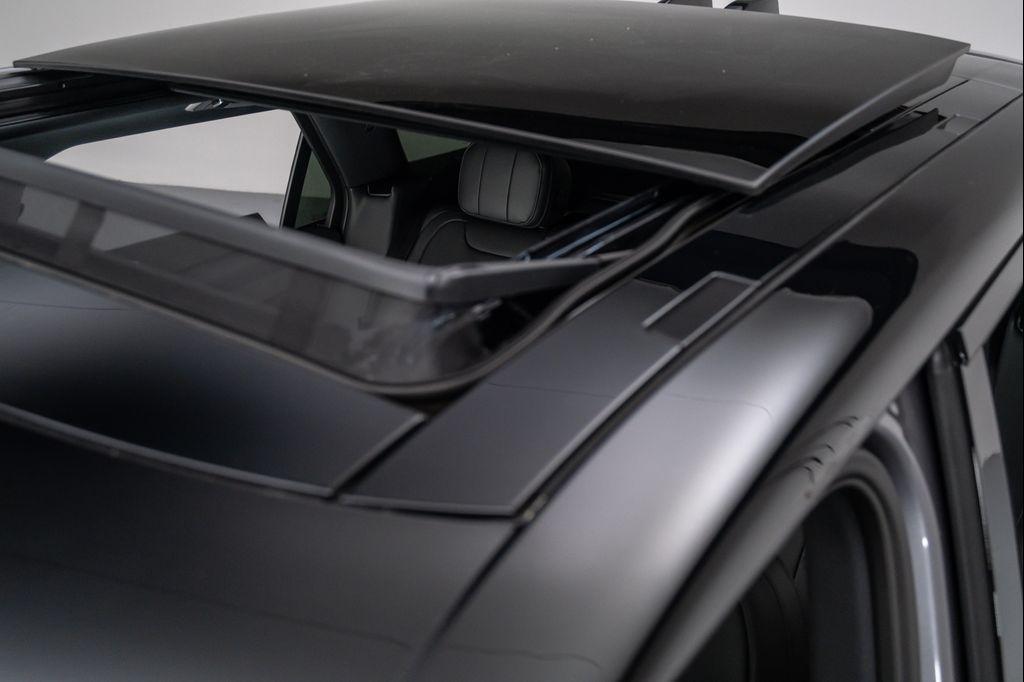 new 2025 Land Rover Range Rover Sport car