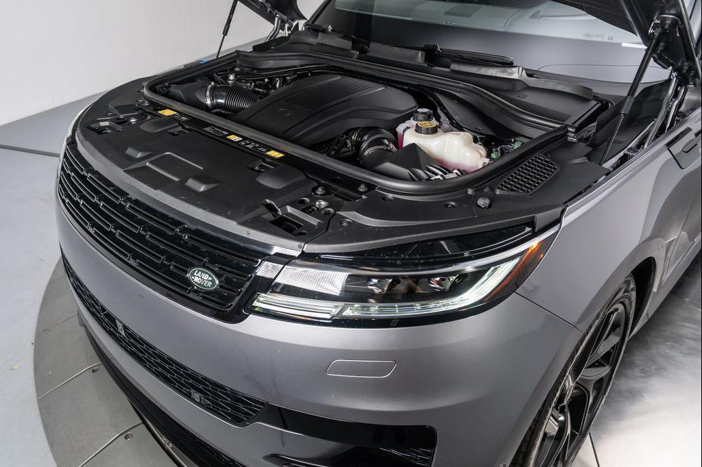 new 2025 Land Rover Range Rover Sport car