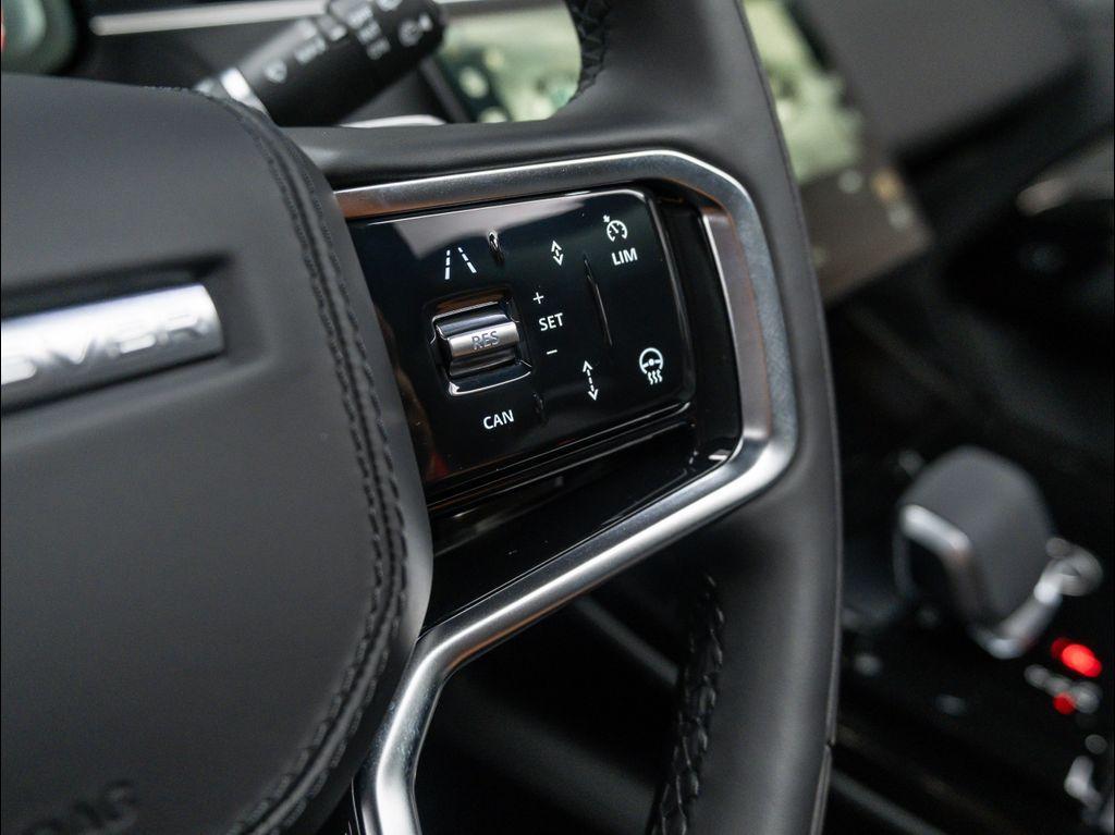 new 2025 Land Rover Range Rover Sport car