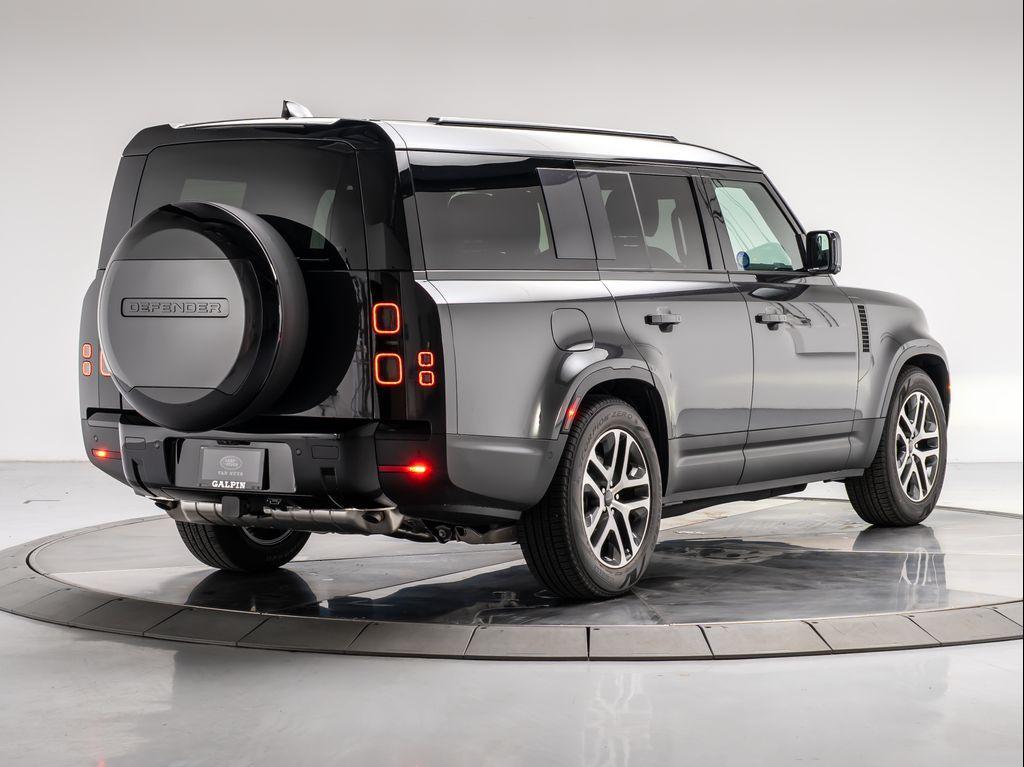 new 2026 Land Rover Defender car