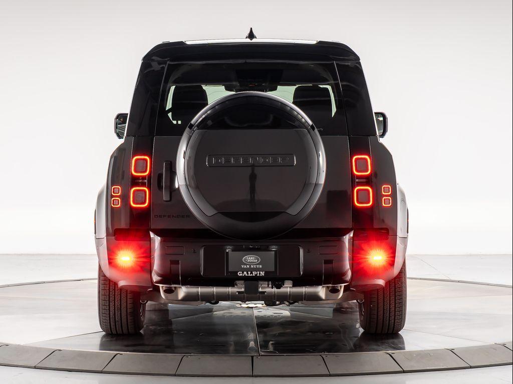 new 2026 Land Rover Defender car