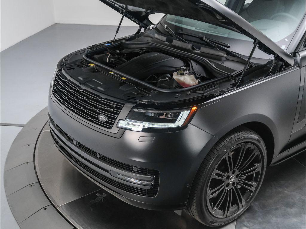 new 2025 Land Rover Range Rover car