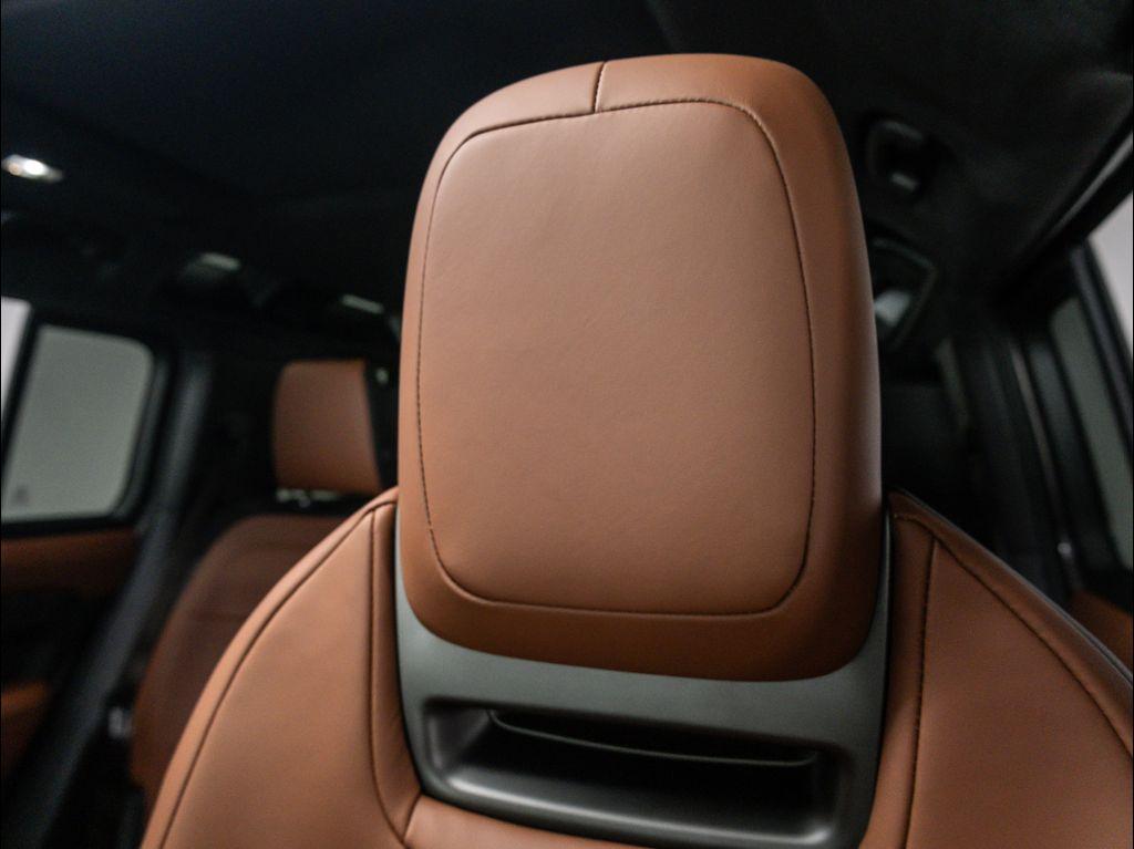 new 2025 Land Rover Defender car
