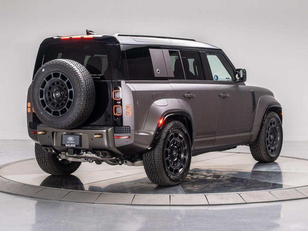 new 2025 Land Rover Defender car