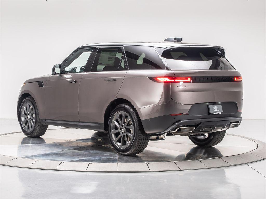 new 2025 Land Rover Range Rover Sport car