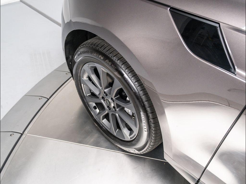 new 2025 Land Rover Range Rover Sport car