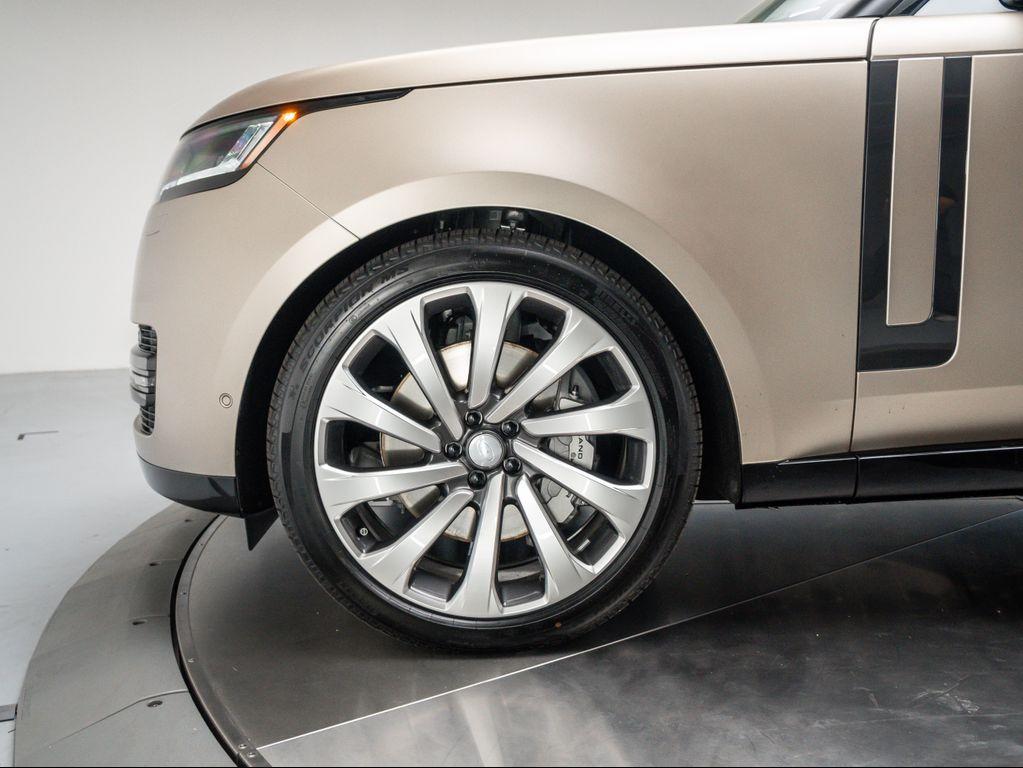 new 2025 Land Rover Range Rover car