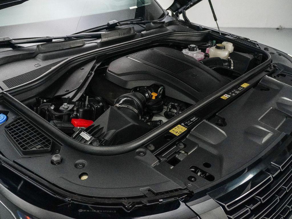 new 2025 Land Rover Range Rover car