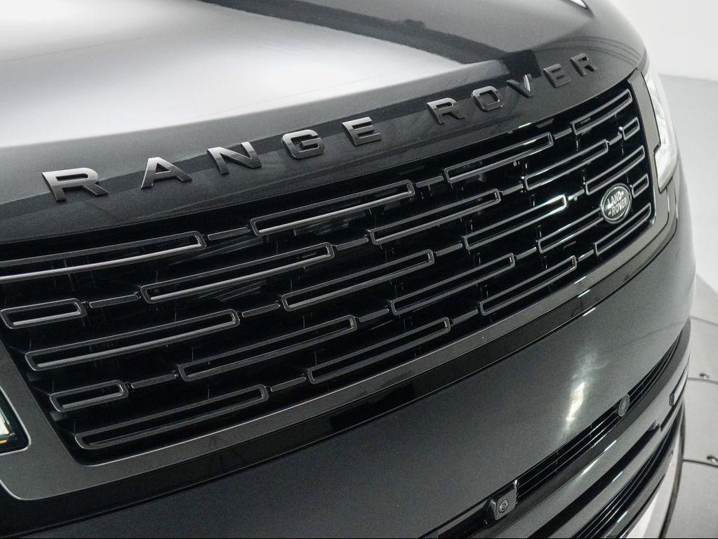 new 2025 Land Rover Range Rover car
