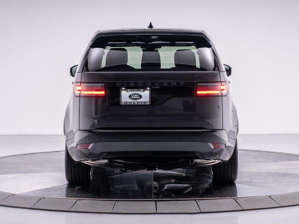 new 2025 Land Rover Discovery car, priced at $76,718