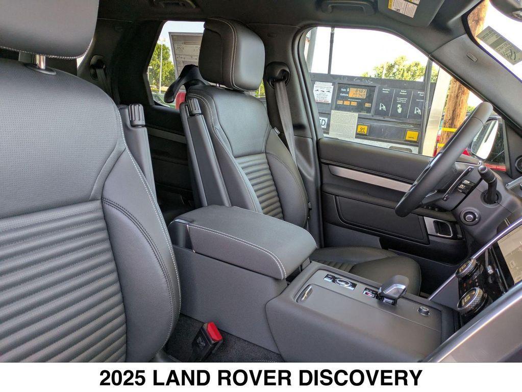new 2025 Land Rover Discovery car, priced at $76,718