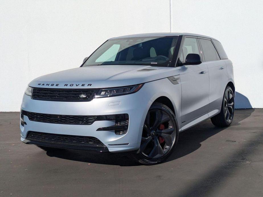 new 2025 Land Rover Range Rover Sport car