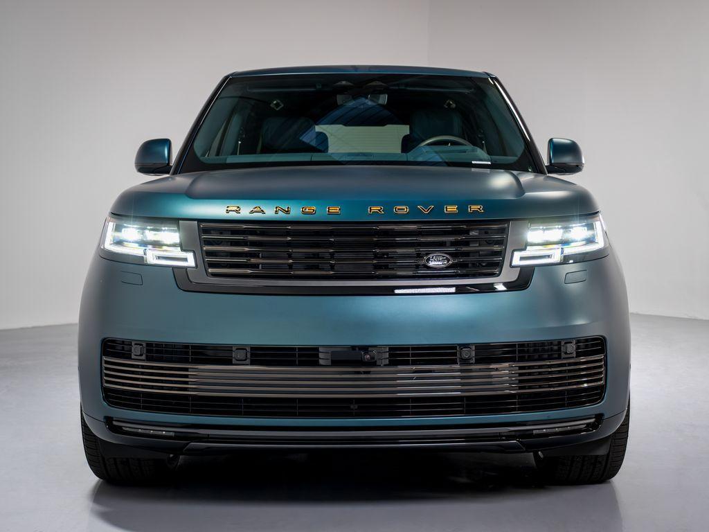 new 2025 Land Rover Range Rover car