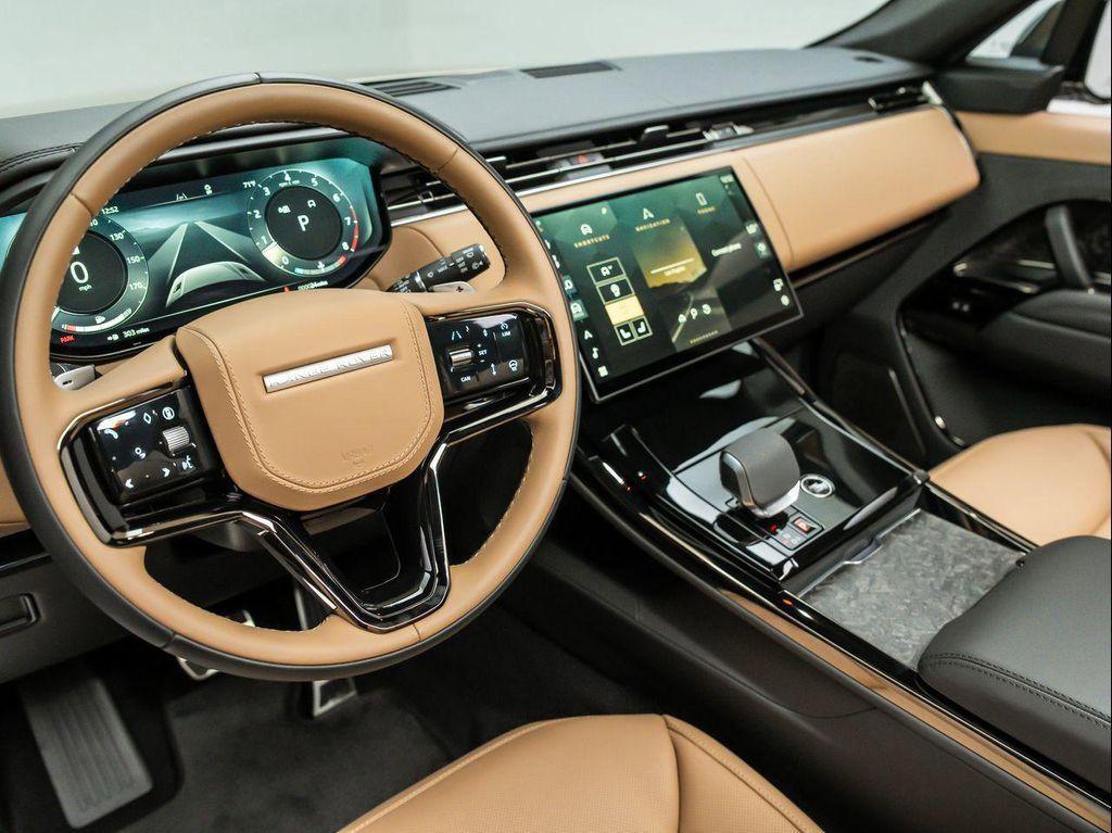 new 2025 Land Rover Range Rover Sport car