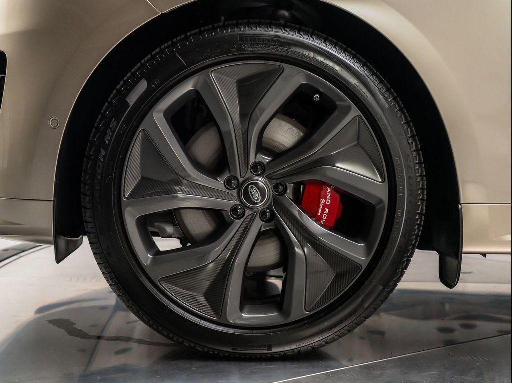 new 2025 Land Rover Range Rover Sport car